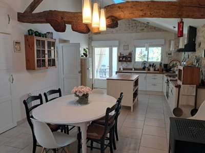 French property for sale in Blaye, Gironde - €299,980 - photo 4