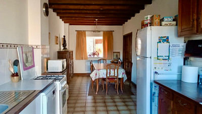 French property for sale in Aulon, Creuse - €90,200 - photo 2