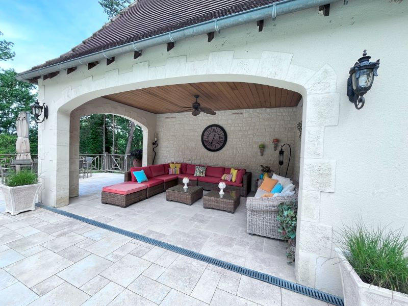 French property for sale in Sainte-Foy-la-Grande, Gironde - €575,000 - photo 4