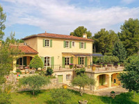 Propriété à vendre à Villecroze, Var - 750 000 € - photo n°1