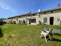 Maison à vendre à Loubillé, Deux-Sèvres - 199.800 € - photo 3