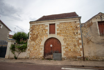French property for sale in Richelieu, Indre-et-Loire - €36,600 - photo 9