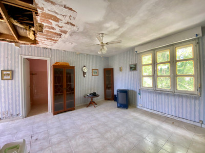 French property for sale in Chabanais, Charente - €66,600 - photo 9