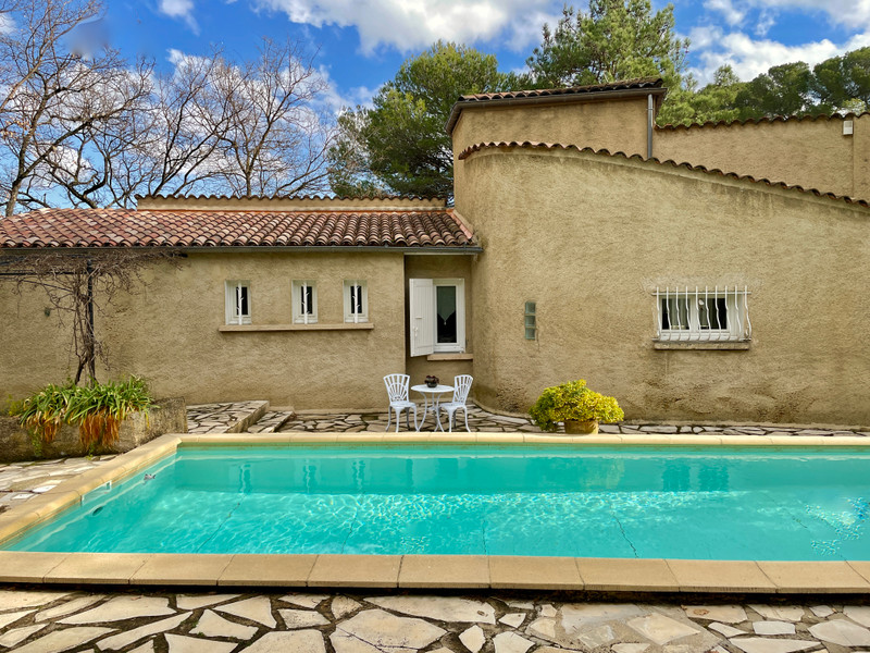 French property for sale in Pierrevert, Alpes-de-Haute-Provence - €395,000 - photo 9