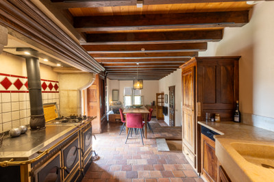 French property for sale in Ucel, Ardèche - €1,250,000 - photo 6