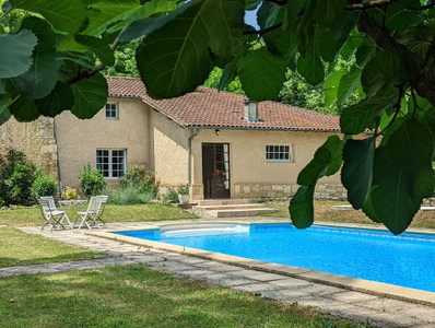 Marvellous C15th Chateau in the heart of the Gers countryside + 5Ha wood  + pool + guest house + outbuildings
