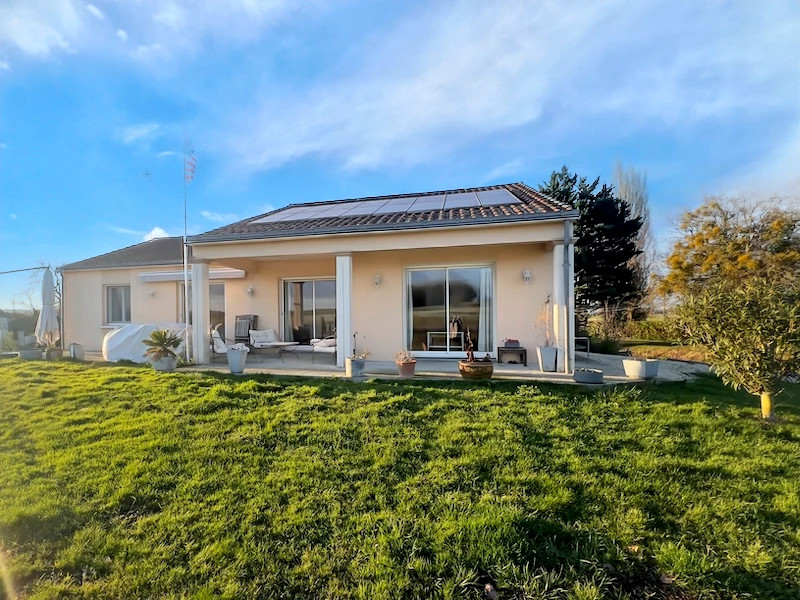 French property for sale in Les Trois-Moutiers, Vienne - €262,500 - photo 9
