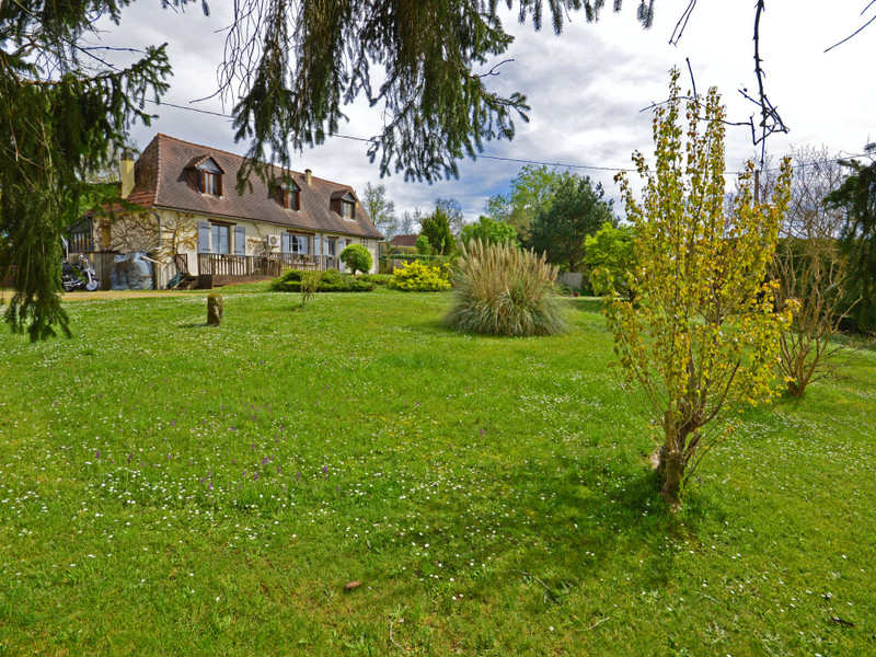 French property for sale in Boisseuilh, Dordogne - €359,000 - photo 5
