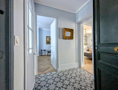 French property for sale in Paris 7e Arrondissement, Paris - €795,000 - photo 6
