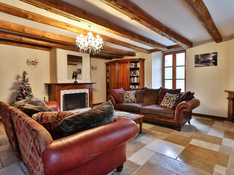 Ski property for sale in Les Gets - €1,295,000 - photo 9