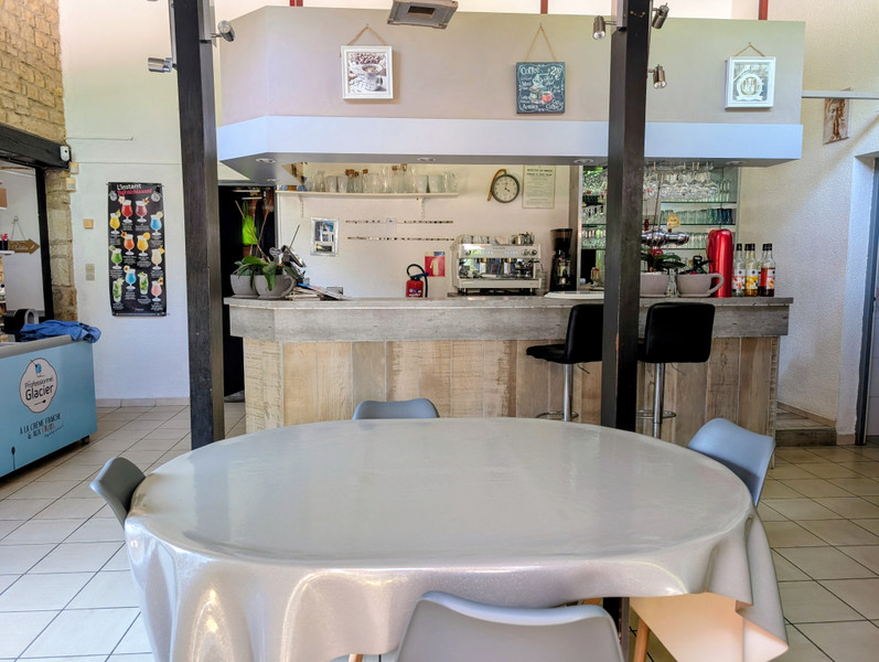 French property for sale in Mansle, Charente - €436,000 - photo 6