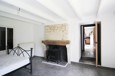 French property for sale in Chives, Charente-Maritime - €90,000 - photo 5