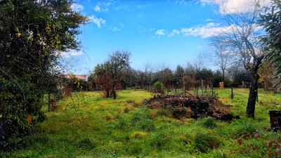 Maison à vendre à Champagne-Mouton, Charente, Poitou-Charentes, avec Leggett Immobilier