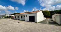 Propriété à vendre à Arces, Charente-Maritime - 280 000 € - photo n°2