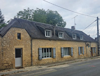 Maison à vendre à Montignac-Lascaux, Dordogne - 445.200 € - photo 1