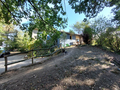French property for sale in Dignac, Charente - €190,000 - photo 2