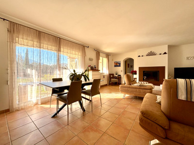 Maison à vendre à Vinça, Pyrénées-Orientales, Languedoc-Roussillon, avec Leggett Immobilier