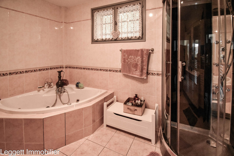 French property for sale in Cublac, Corrèze - €262,500 - photo 9