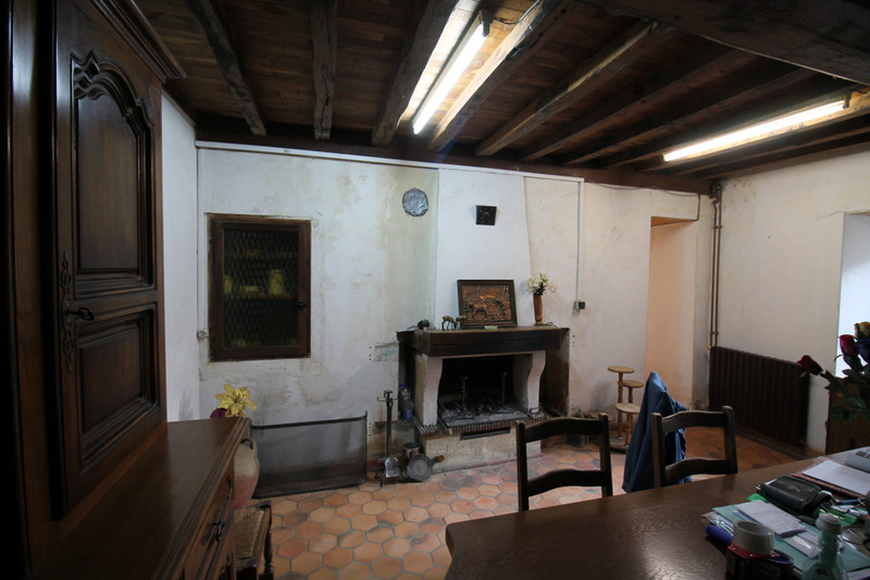 French property for sale in Xambes, Charente - €174,000 - photo 7