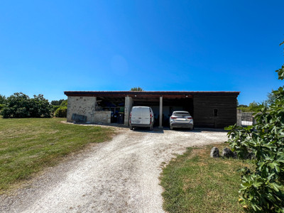 French property for sale in Duras, Lot-et-Garonne - €549,900 - photo 3