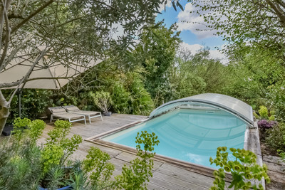 Maison à vendre à Verrières-le-Buisson, Essonne, Île-de-France, avec Leggett Immobilier