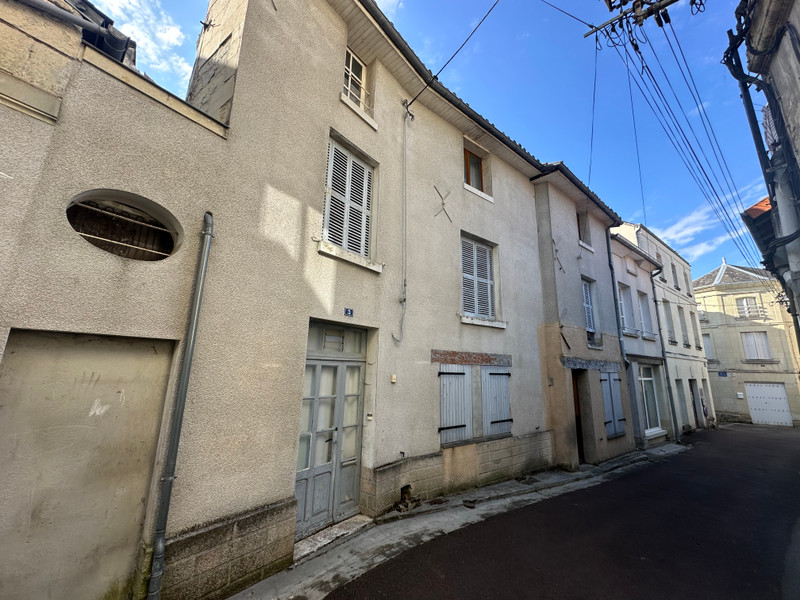 French property for sale in Loudun, Vienne - €69,600 - photo 10
