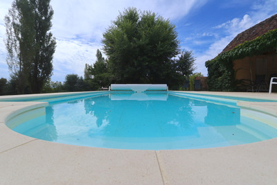French property for sale in Saint-Félix-de-Reillac-et-Mortemart, Dordogne - €525,000 - photo 2