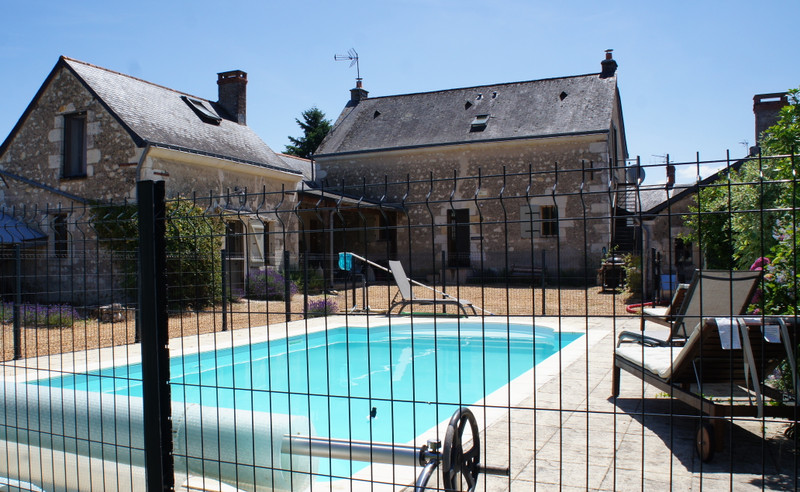 French property for sale in Noyant-Villages, Maine-et-Loire - €219,350 - photo 1