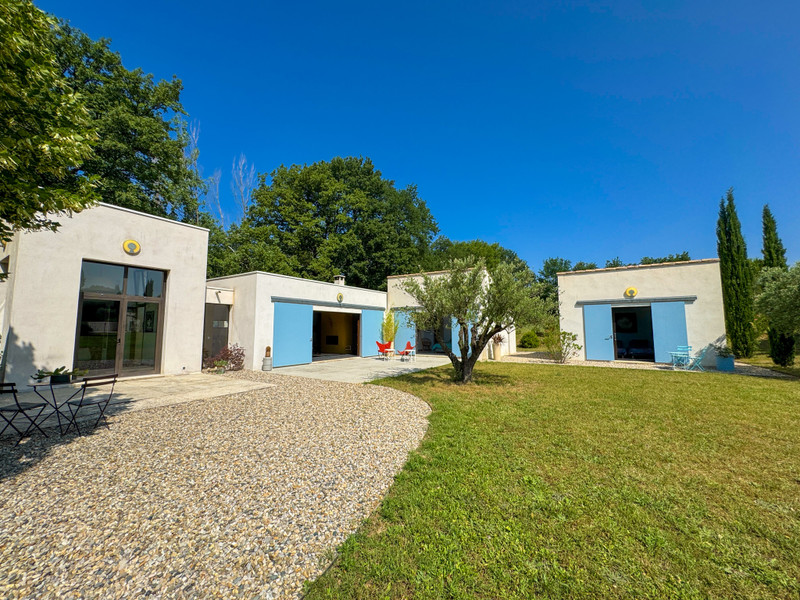 French property for sale in Vaison-la-Romaine, Vaucluse - €1,000,000 - photo 5