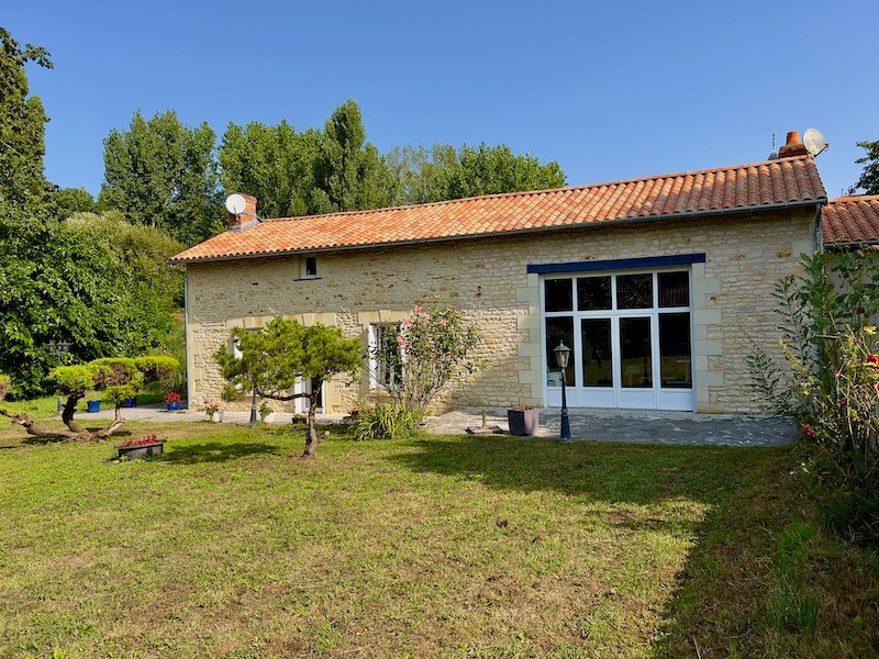 French property for sale in Moncontour, Vienne - €236,500 - photo 1