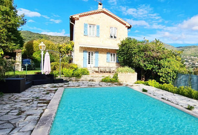 French property for sale in Nice, Alpes-Maritimes - €1,100,000 - photo 3