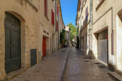 French property for sale in Uzès, Gard - €500,000 - photo 9