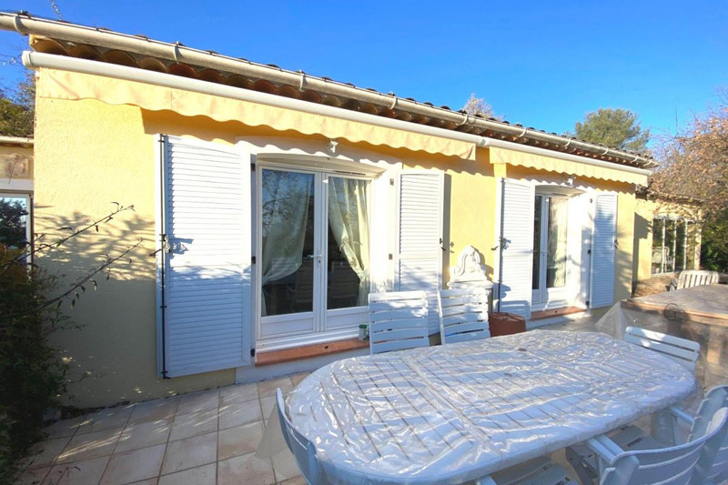 French property for sale in Tourrettes-sur-Loup, Alpes-Maritimes - &#8364;679,000 - photo 2