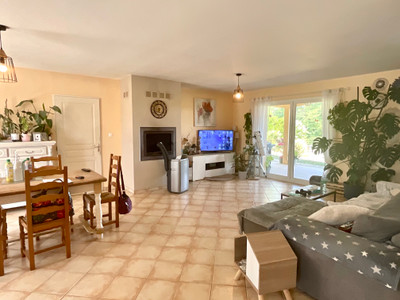 French property for sale in Aubas, Dordogne - €280,000 - photo 4