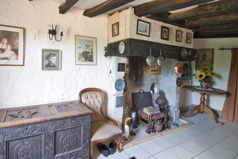 French property for sale in Aubigné-Racan, Sarthe - €99,000 - photo 1