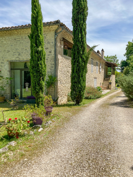 French property for sale in Montcuq-en-Quercy-Blanc, Lot - €685,000 - photo 3