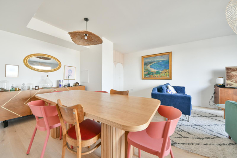 French property for sale in Clichy, Hauts-de-Seine - €1,100,000 - photo 4