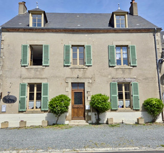 French property for sale in Bétête, Creuse - €274,000 - photo 1