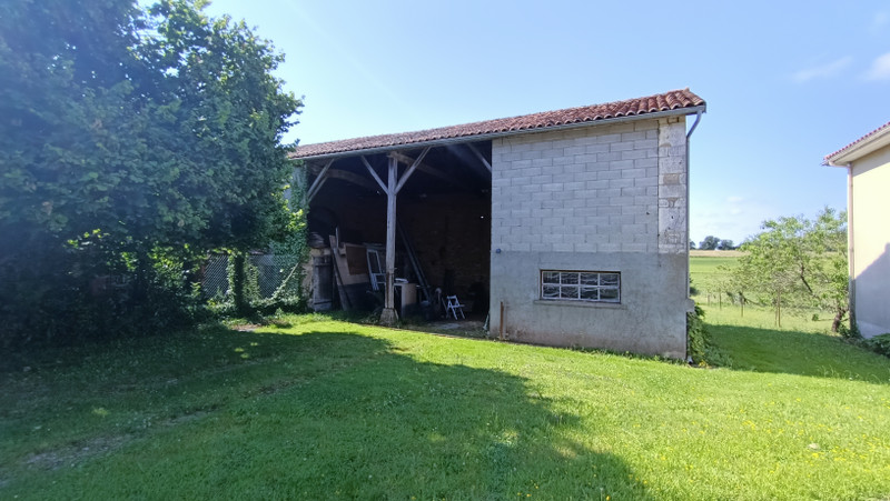 French property for sale in Les Pins, Charente - €147,150 - photo 6