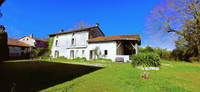 Terrace for sale in Gout-Rossignol Dordogne Aquitaine