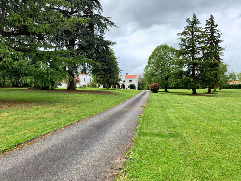 French property for sale in Saint-Gaudens, Haute-Garonne - €620,000 - photo 4