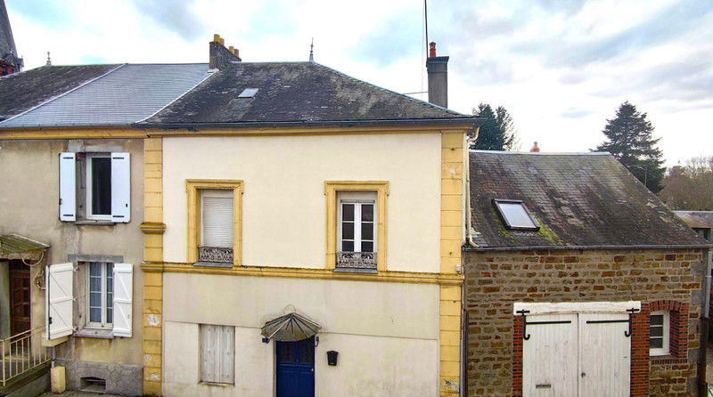French property for sale in Rives d'Andaine, Orne - €61,600 - photo 1