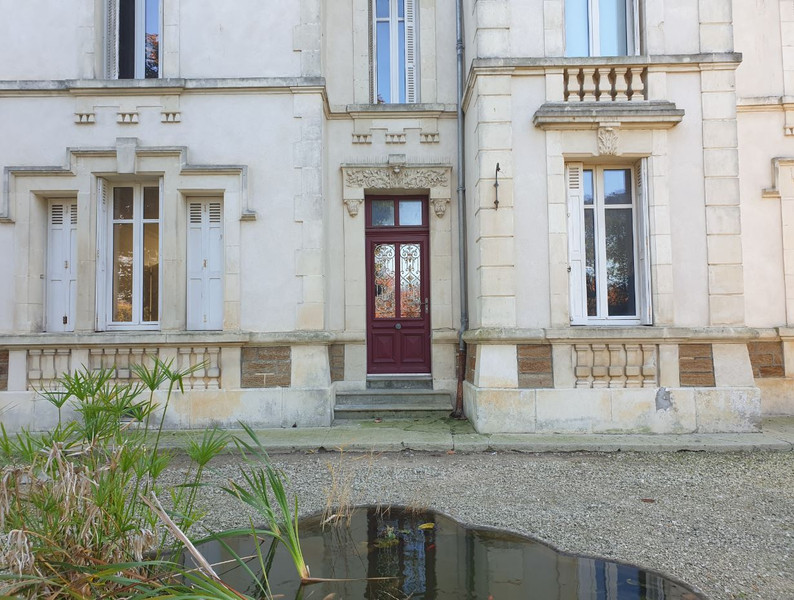 House for sale in Vendée Charming bourgeois house