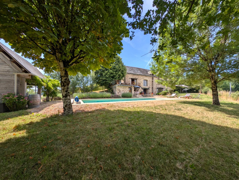 French property for sale in Pradinas, Aveyron - €399,000 - photo 9