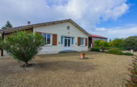 Maison à vendre à Balzac, Charente - 180.000 € - photo 1
