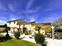 Maison à vendre à Teuillac, Gironde - 324 360 € - photo 1
