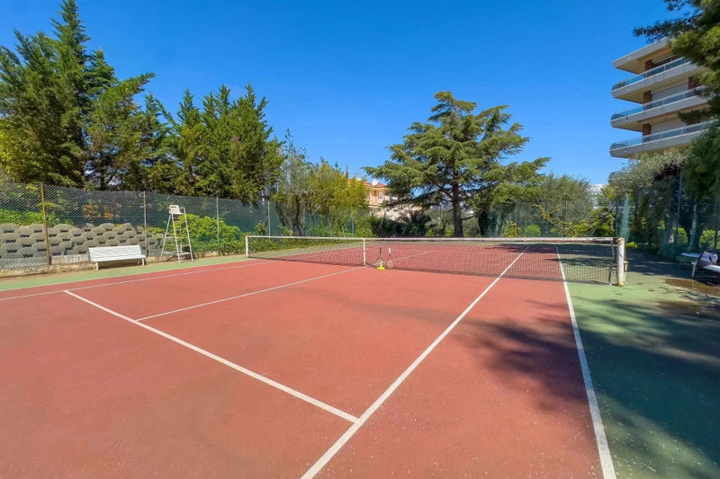 French property for sale in Nice, Alpes-Maritimes - €399,000 - photo 8