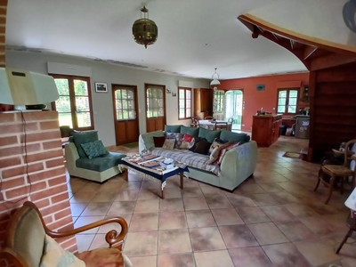 French property for sale in Saint-Martin-d'Écublei, Orne - €323,300 - photo 3
