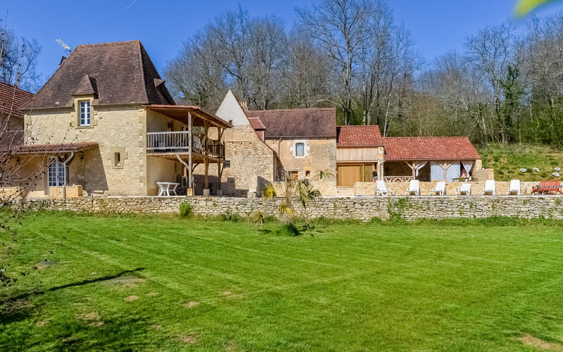Maison à vendre à Les Eyzies, Dordogne - 795 000 € - photo 1