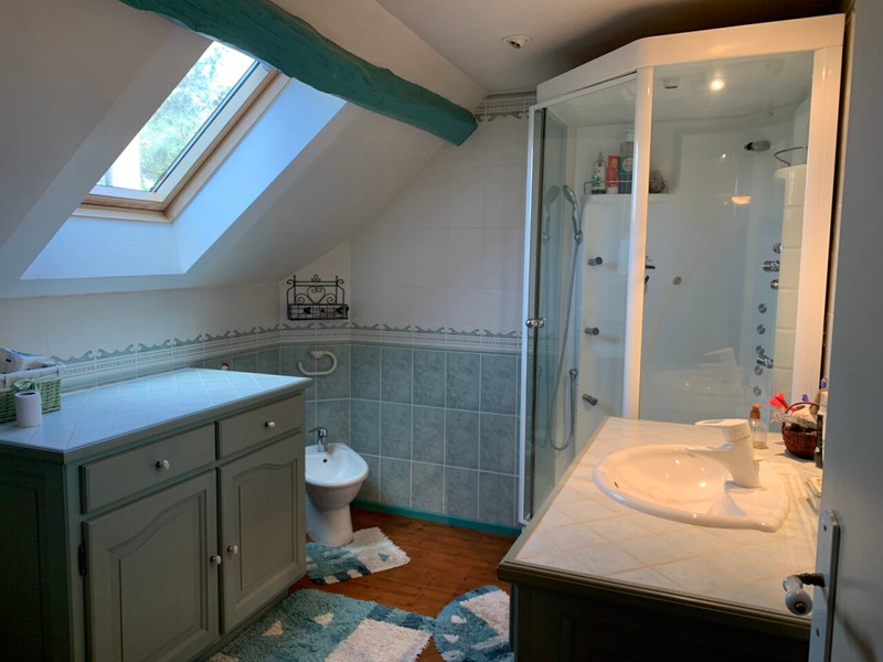 French property for sale in Vesdun, Cher - €288,900 - photo 9